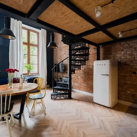 Loft Apart -old Town -5 People-nice Design-near To Market Square Apartament *