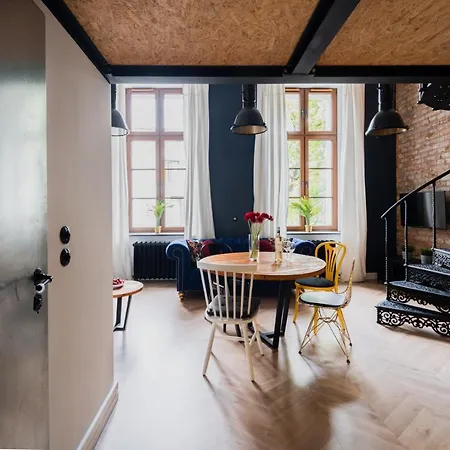 Loft -old Town -5 People-nice Design-near To Market Square * Breslau