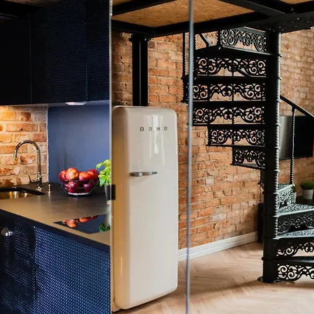 Apartment Loft -old Town -5 People-nice Design-near To Market Square Breslau